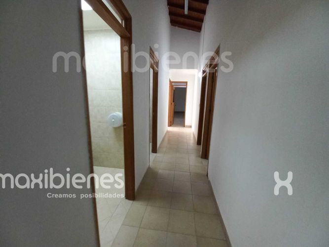 Bodega en arriendo en Fundadores, Apartado, 513 m² · foto 18 de 22