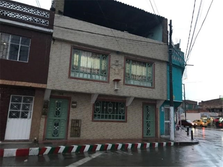Casa en venta en San Pablo, Bogotá · foto 2 de 3