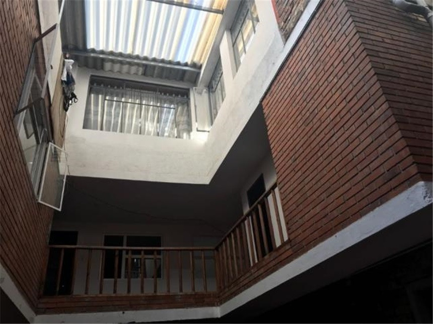 Casa en venta en Las Mercedes, Bogotá · foto 10 de 21
