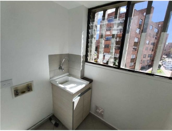 Apartamento en venta en Niza Norte, Bogotá · foto 8 de 23