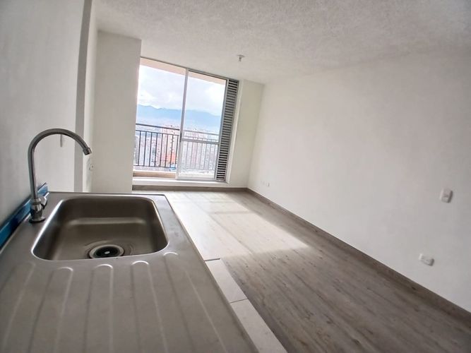 Apartamento de 2 alcobas en venta en Ismael Perdomo, Bogotá, 41 m² · foto 8 de 21