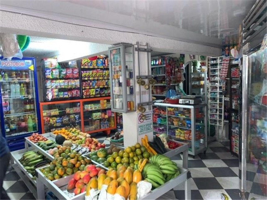 Casa en venta en Las Guacamayas, Bogotá · foto 5 de 14
