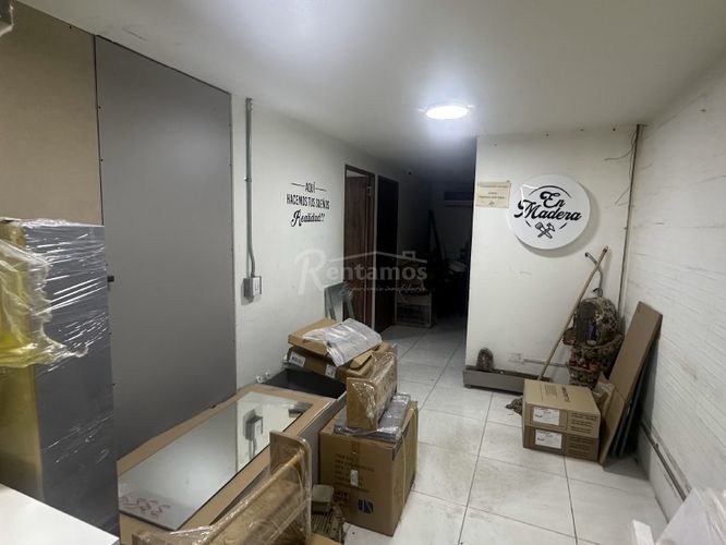 Bodega en venta en Trinidad, Medellín, 265 m² · foto 18 de 20