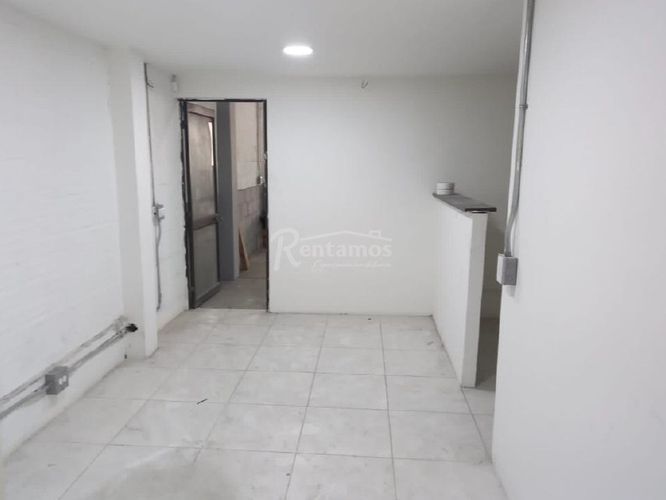 Bodega en venta en Trinidad, Medellín, 265 m² · foto 19 de 20