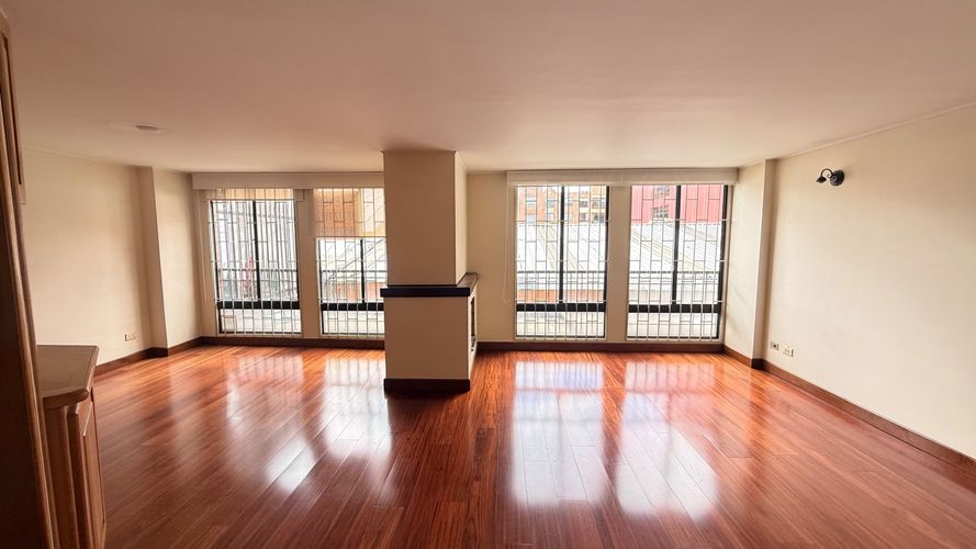 Apartamento en venta en Santa Paula, Bogotá · foto 7 de 20