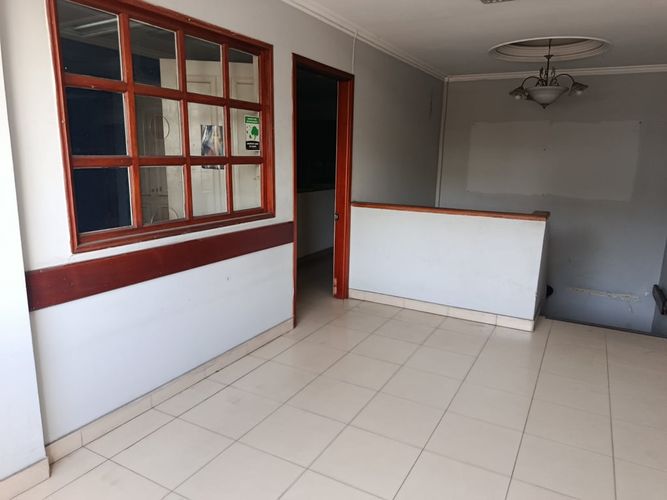 Oficina en arriendo en Tesca, Cartagena, 541 m² · foto 3 de 12