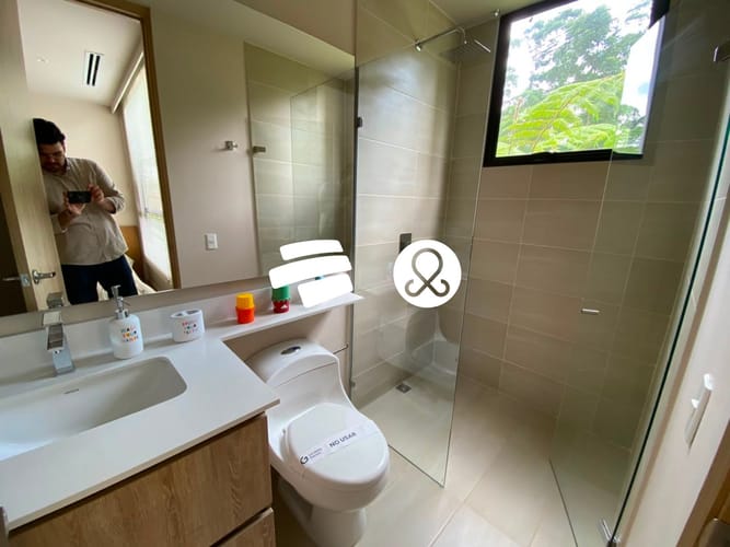 Apartamento de 3 alcobas en venta en Altos Del Poblado, Medellín, 160 m² · foto 14 de 18