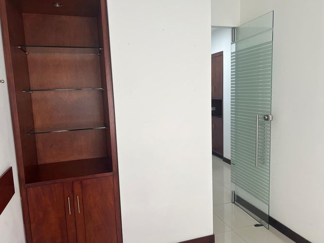 Oficina en venta en El Poblado, Medellín, 56 m² · foto 8 de 15