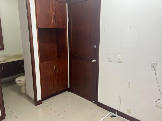 Oficina en venta en El Poblado, Medellín, 56 m² · foto 13 de 15