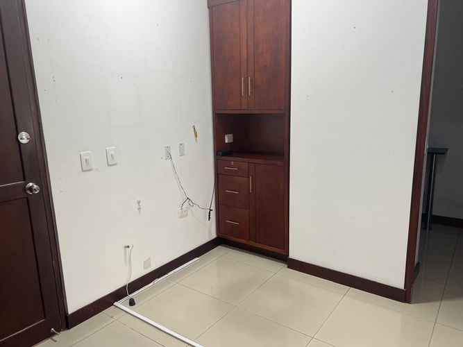 Oficina en venta en El Poblado, Medellín, 56 m² · foto 6 de 15