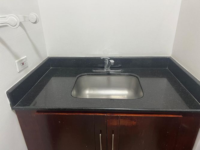 Oficina en venta en El Poblado, Medellín, 56 m² · foto 3 de 15