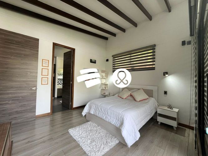 Casa de 5 alcobas en venta en Zona Centro, Envigado · foto 24 de 24