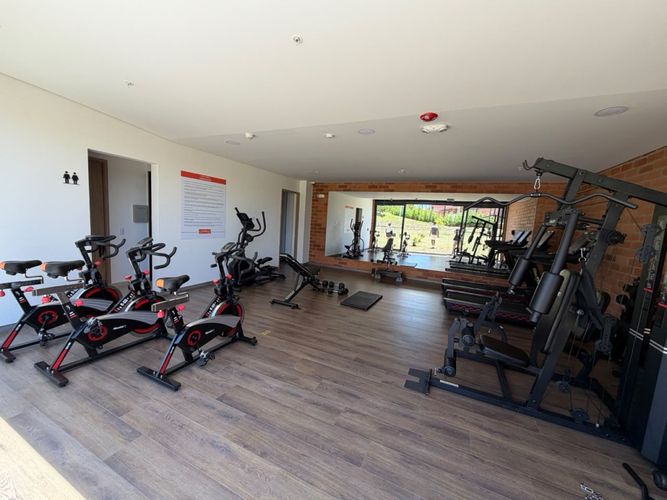 Apartamento de 2 alcobas en venta en Centro, Rionegro, 62 m² · foto 9 de 19