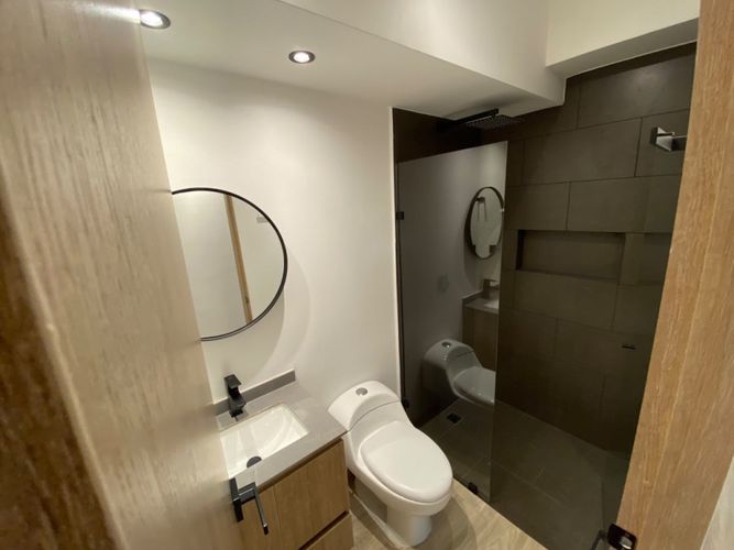 Apartamento de 2 alcobas en venta en Centro, Rionegro, 62 m² · foto 10 de 19