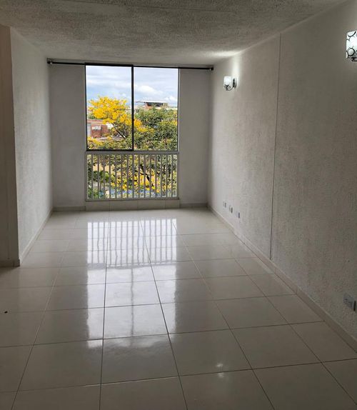 Apartamento de 3 alcobas en venta en Brisas De Los Alamos, Yumbo, 58 m² · foto 8 de 14