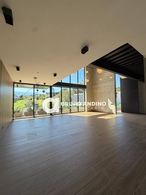 Casa de 4 alcobas en venta en Ruitoque Condominio, Floridablanca, 636 m² · foto 3 de 21