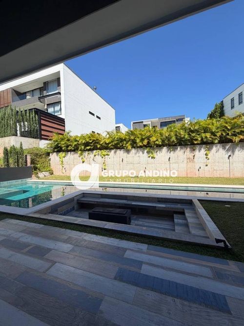 Casa de 4 alcobas en venta en Ruitoque Condominio, Floridablanca, 636 m² · foto 9 de 21