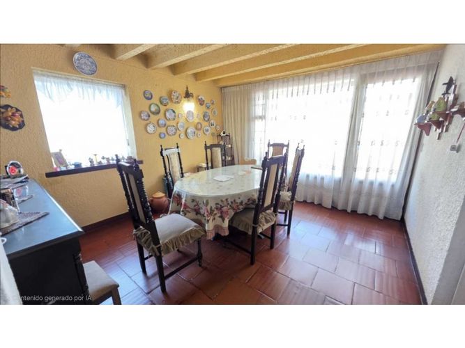 Casa de 3 alcobas en venta en Villa Magdala, Bogotá, 238 m² · foto 5 de 5