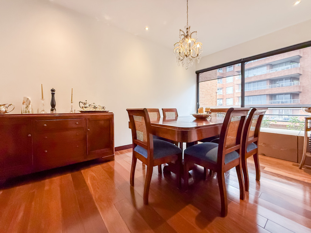 Apartamento en venta en Los Rosales, Bogotá · foto 5 de 21