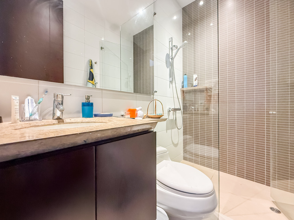 Apartamento en venta en Los Rosales, Bogotá · foto 16 de 21