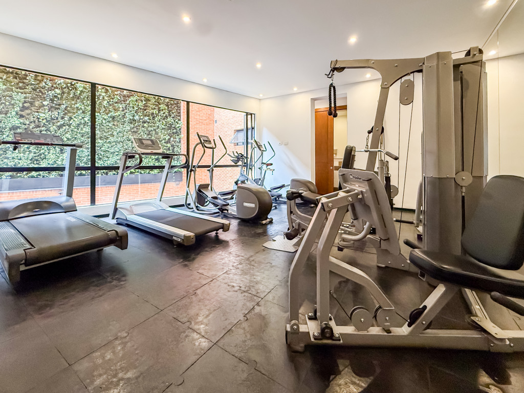 Apartamento en venta en Los Rosales, Bogotá · foto 20 de 21