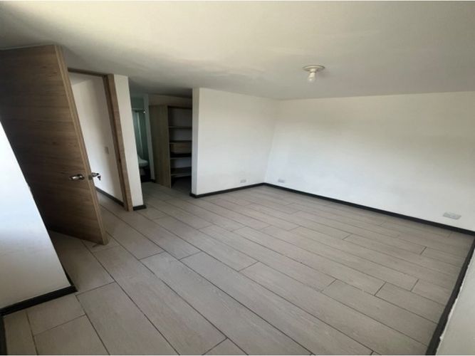 Apartamento de 3 alcobas en venta en Hato Viejo, Bello, 61 m² · foto 15 de 20