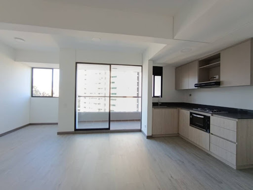 Apartamento en arriendo en Las Palmas, Medellín · foto 2 de 22