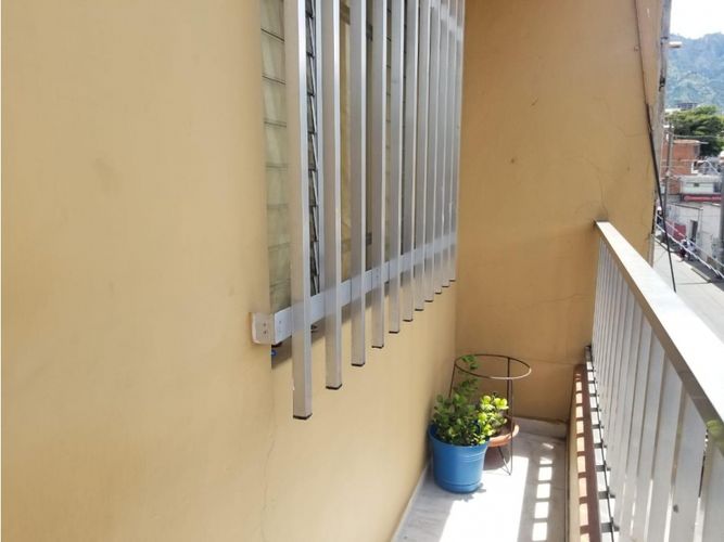 Casa de 5 alcobas en venta en Ciudad Niquia, Bello, 106 m² · foto 7 de 16