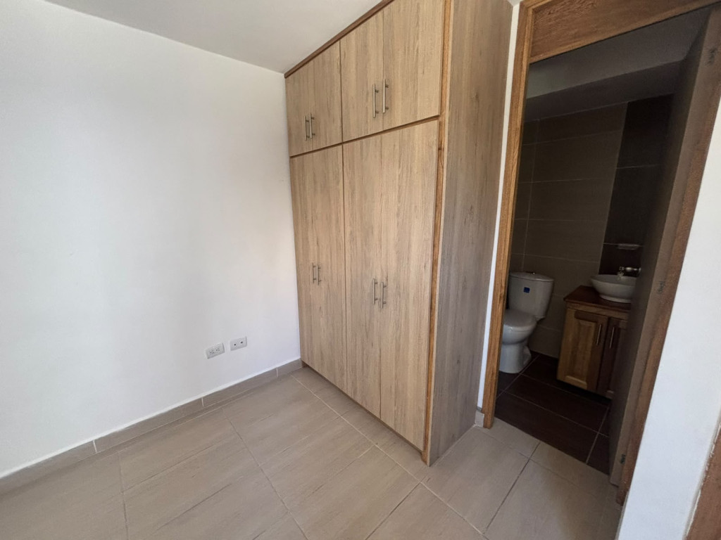 Apartamento en arriendo en Centro, Rionegro · foto 6 de 10