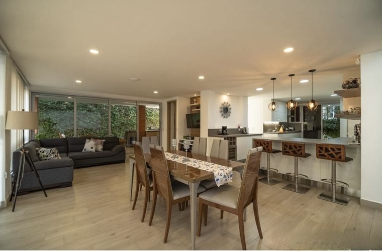 Casa de 4 alcobas en venta en Monteazul, Sabaneta, 528 m² · foto 5 de 16