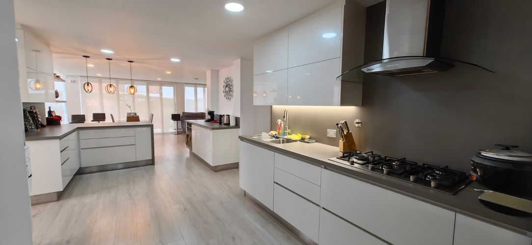 Casa de 4 alcobas en venta en Monteazul, Sabaneta, 528 m² · foto 11 de 16
