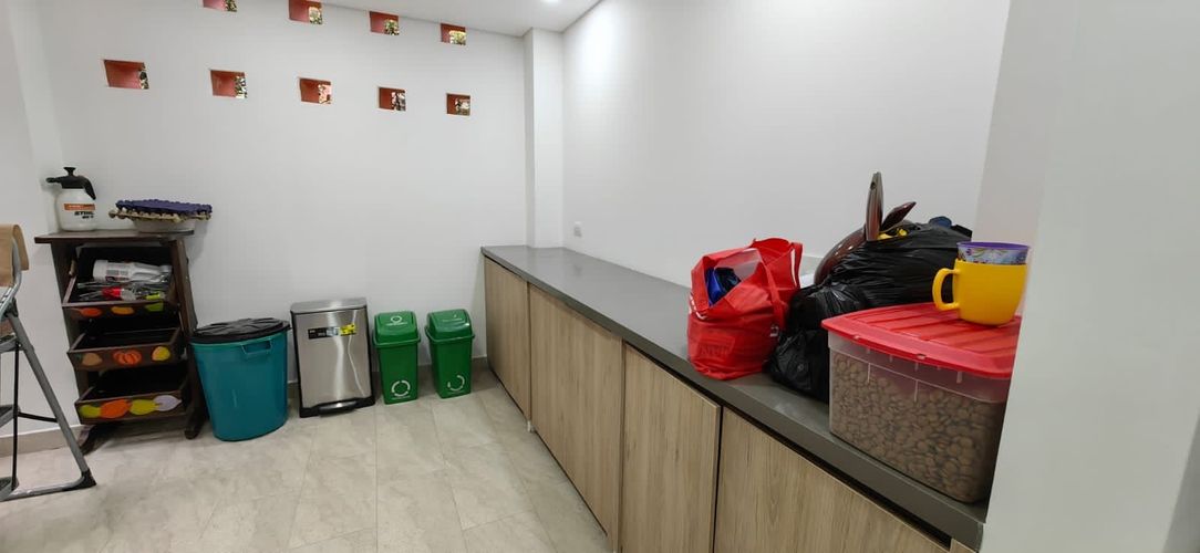 Casa de 4 alcobas en venta en Monteazul, Sabaneta, 528 m² · foto 14 de 16