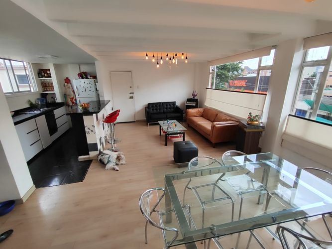 Apartamento de 2 alcobas en venta en La Castellana, Bogotá, 115 m² · foto 4 de 24