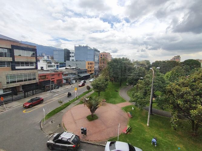 Apartamento de 2 alcobas en venta en La Castellana, Bogotá, 115 m² · foto 7 de 24