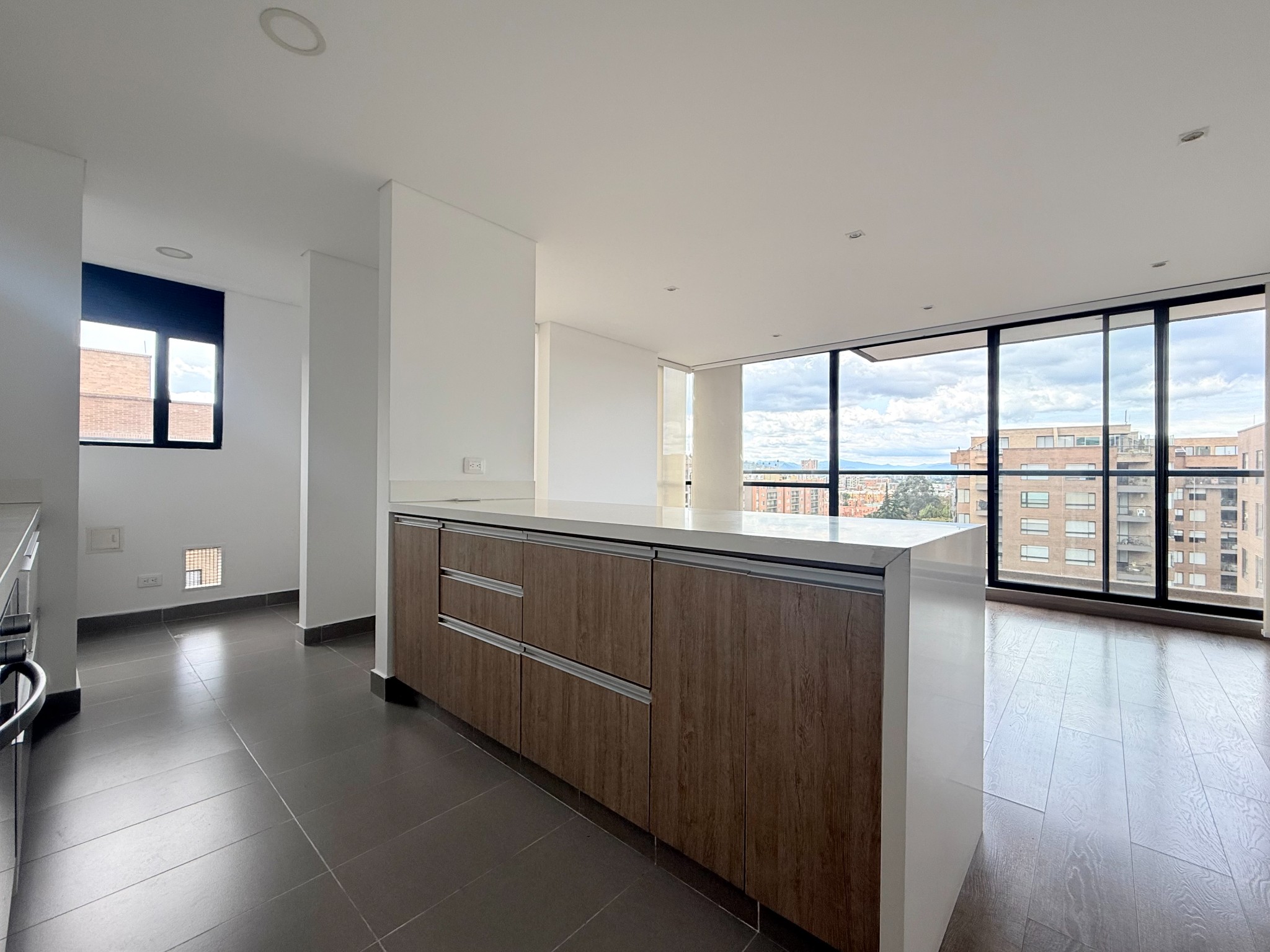 Apartamento en venta en Cantalejo, Bogotá · foto 5 de 24