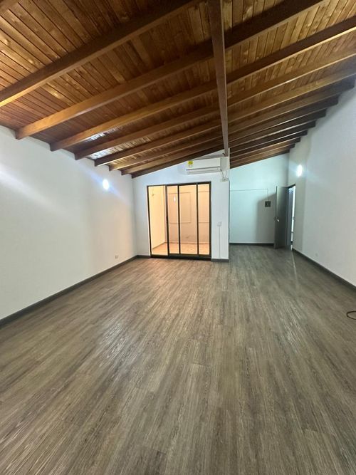 Oficina en arriendo en San Diego, Medellín, 38 m² · foto 4 de 12