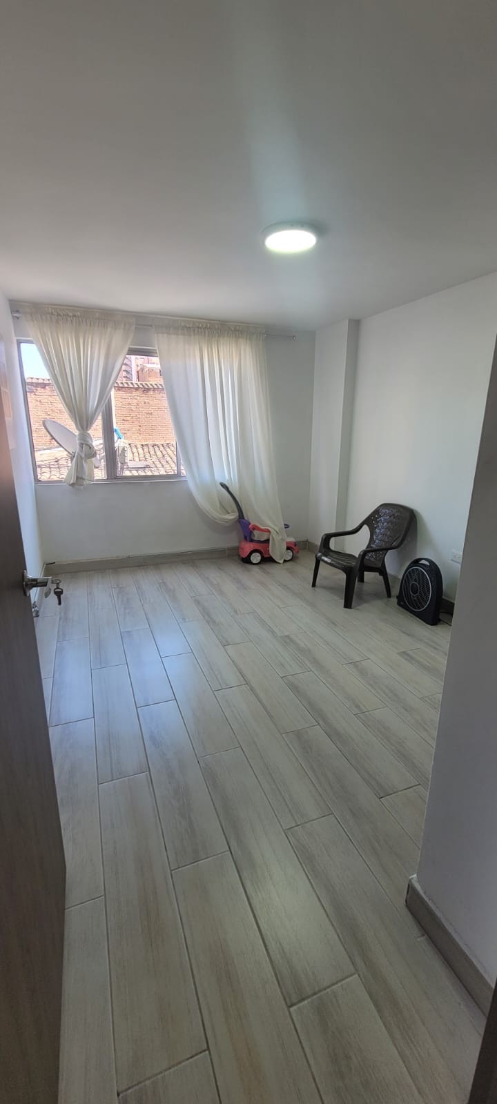 Apartamento en venta en Florida Nueva, Medellín · foto 2 de 14