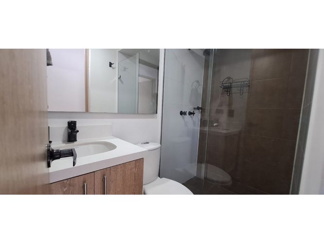 Apartamento de 3 alcobas en venta en Toledo, La Estrella, 73 m² · foto 8 de 24