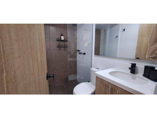 Apartamento de 3 alcobas en venta en Toledo, La Estrella, 73 m² · foto 16 de 24