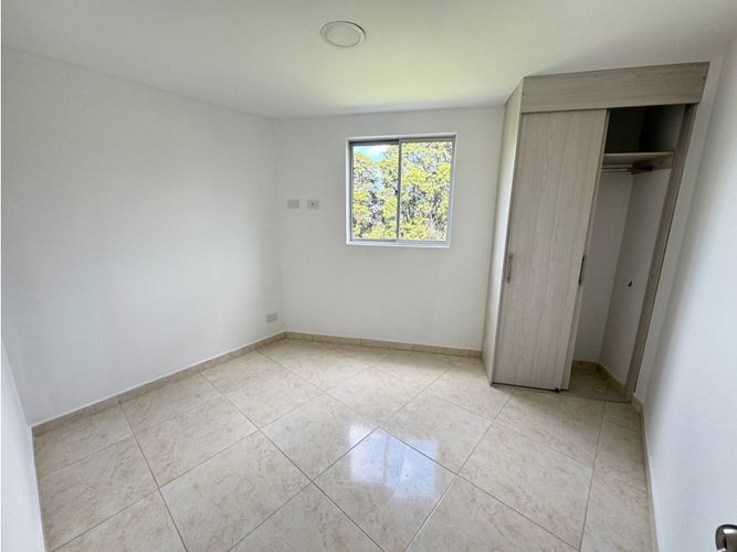 Apartamento de 3 alcobas en venta en Santa Ana, Itagüí, 65 m² · foto 10 de 14