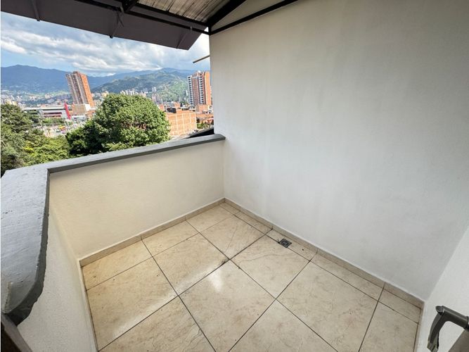 Apartamento de 3 alcobas en venta en Santa Ana, Itagüí, 65 m² · foto 12 de 14
