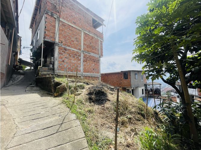 Lote en venta en Rural, Itagüí, 50 m² · foto 4 de 9