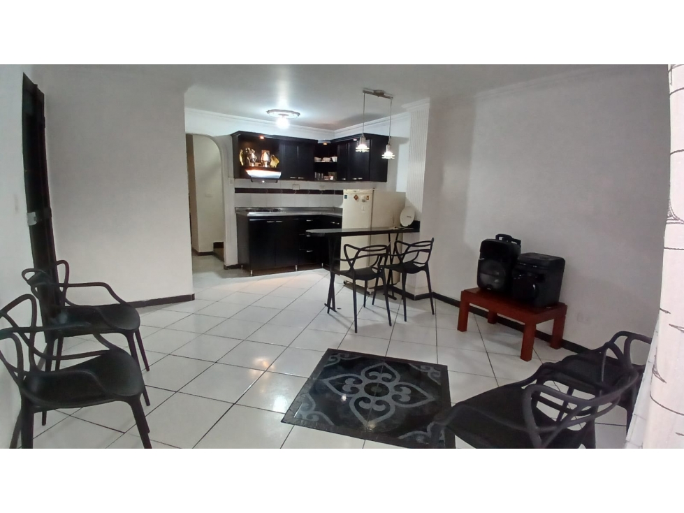Apartamento en venta en Balcones De Sevilla, Itagüí · foto 3 de 17