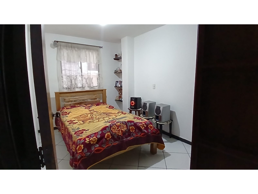 Apartamento en venta en Balcones De Sevilla, Itagüí · foto 8 de 17