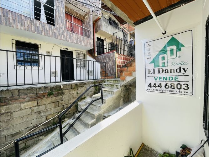 Casa de 4 alcobas en venta en Los Cerros El Vergel, Medellín, 162 m² · foto 13 de 20