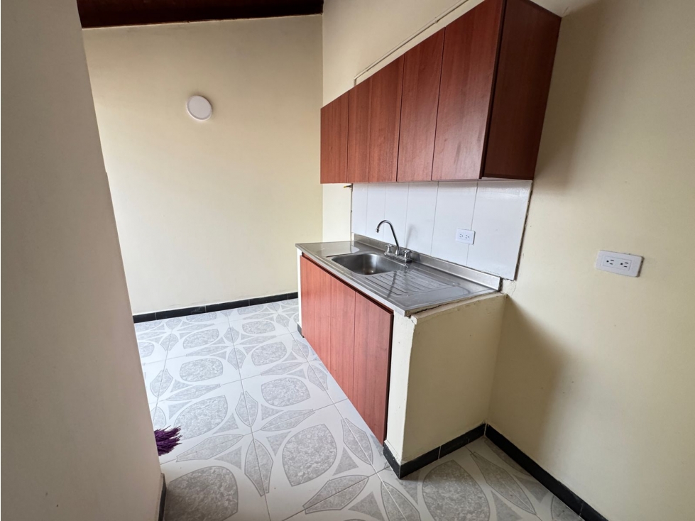 Apartamento en venta en San Antonio De Prado, Medellín · foto 5 de 15