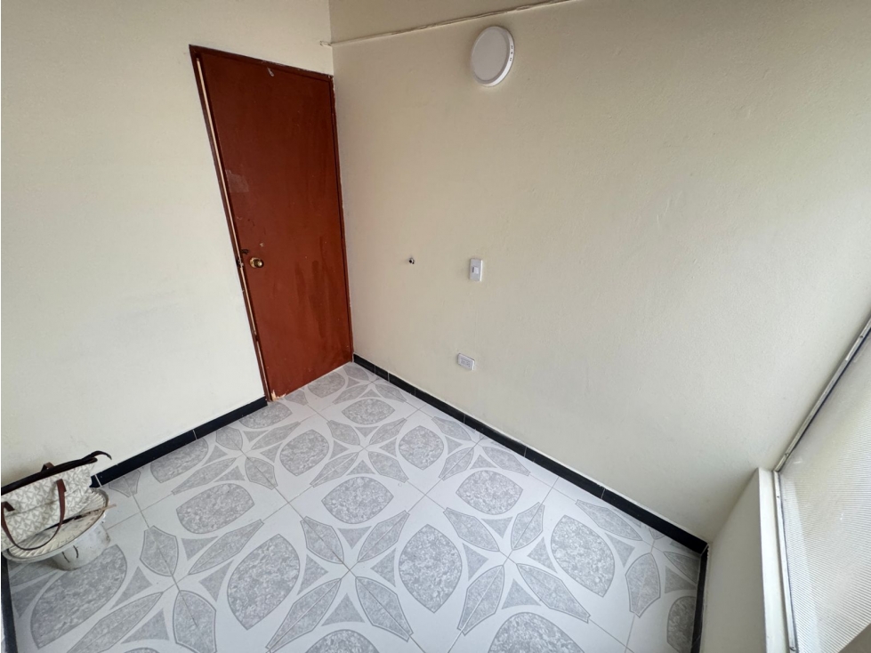 Apartamento en venta en San Antonio De Prado, Medellín · foto 9 de 15