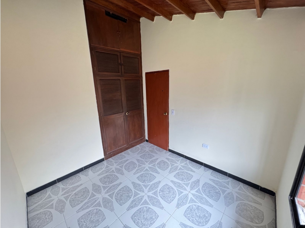 Apartamento en venta en San Antonio De Prado, Medellín · foto 11 de 15