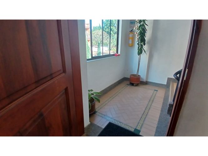Apartamento de 4 alcobas en venta en Laureles, Medellín, 97 m² · foto 7 de 20