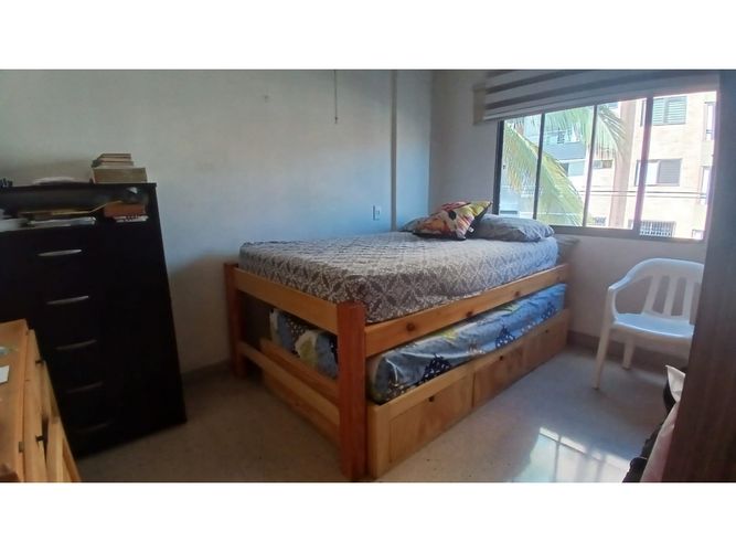 Apartamento de 4 alcobas en venta en Laureles, Medellín, 97 m² · foto 10 de 20